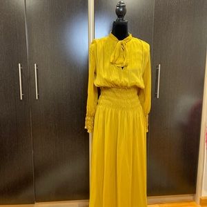 Gorgeous Zara dress, brand new without tags